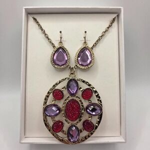 Gold-Tone Necklace & Earring Set